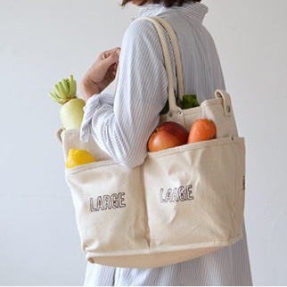 ヴィンテージ・古着・アメカジ専門店のヤード・ウェアハウスがお届けする、超人気商品VegieBagです。
