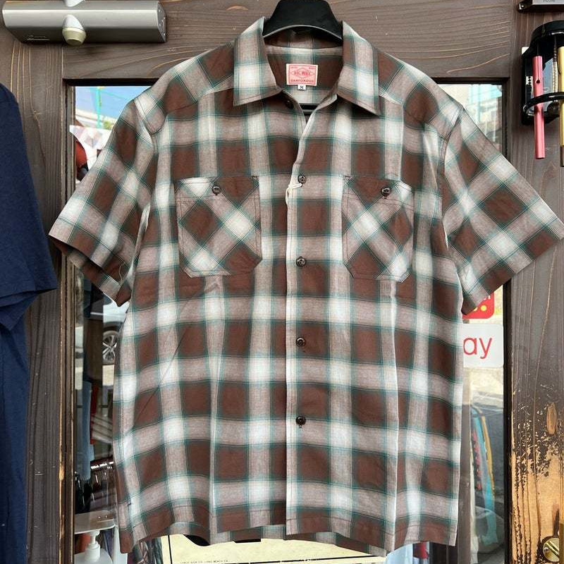 人気のTシャツです。