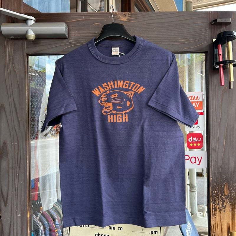 本格派アメカジ・デニムブランド、WAREHOUSE(ウェアハウス)のセコハンシリーズTシャツです。