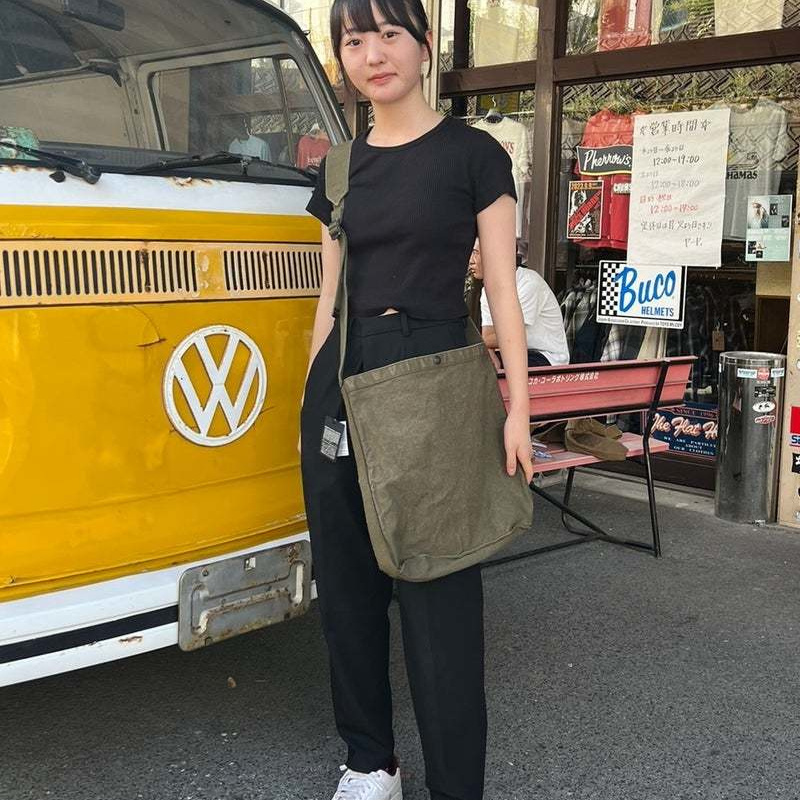 ヴィンテージ・古着・アメカジ専門店のヤード・ウェアハウスがお届けする、可愛いバッグです。