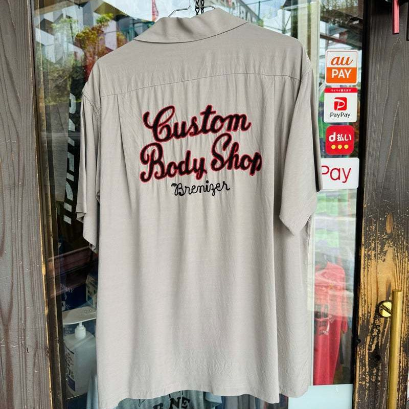 スタイルアイズの新作ボウリングシャツです。