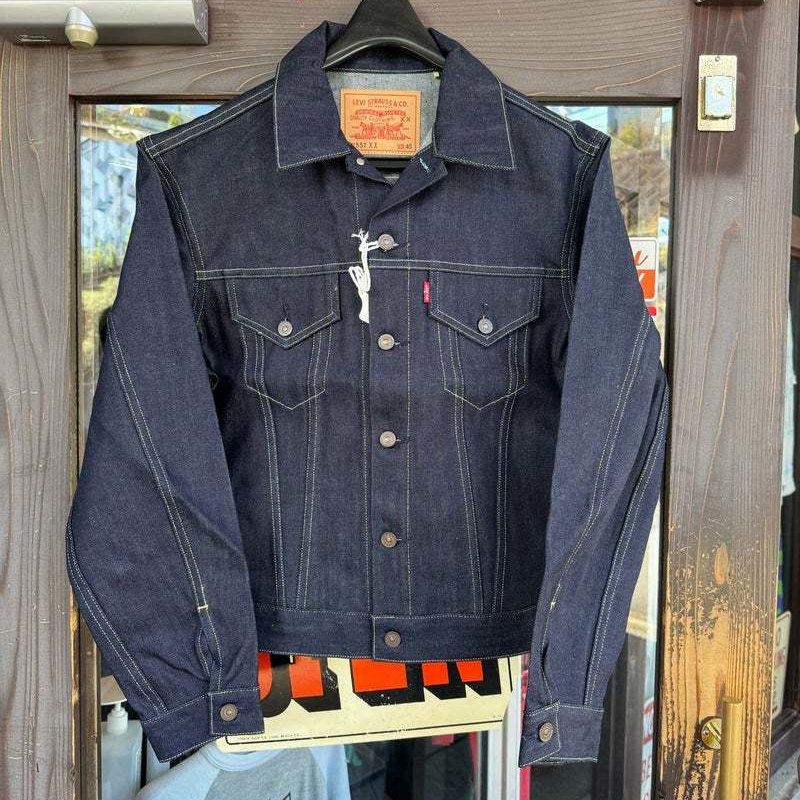 ジーンズの代名詞Levi'sのLVCシリーズサードジャケットです。