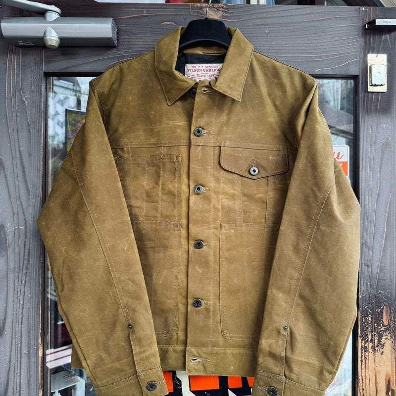 人気のジャケットです。