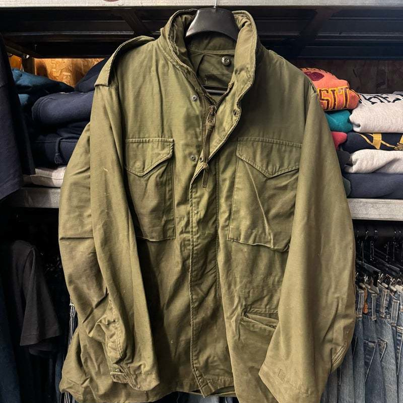 ヴィンテージ・古着・アメカジ専門店のヤード・ウェアハウスがお届けする、ヴィンテージウェア。アメリカ買付けヴィンテージ&オールドです。