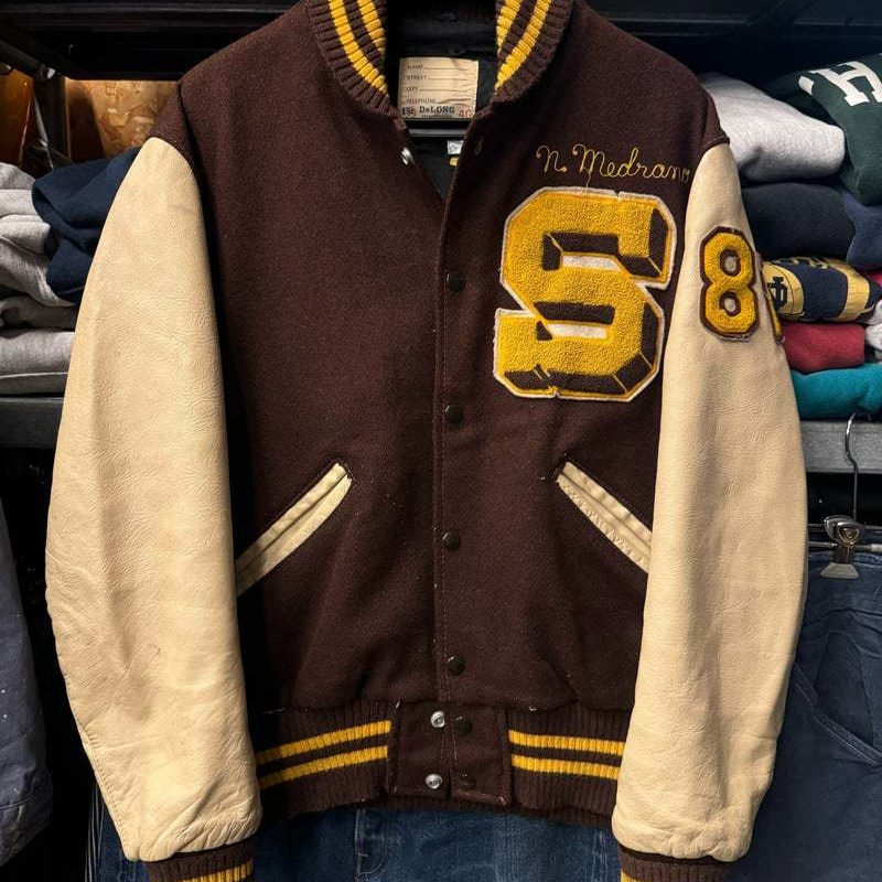 ヴィンテージ・古着・アメカジ専門店のヤード・ウェアハウスがお届けする、ヴィンテージウェア。アメリカ買付けヴィンテージ&オールドです。