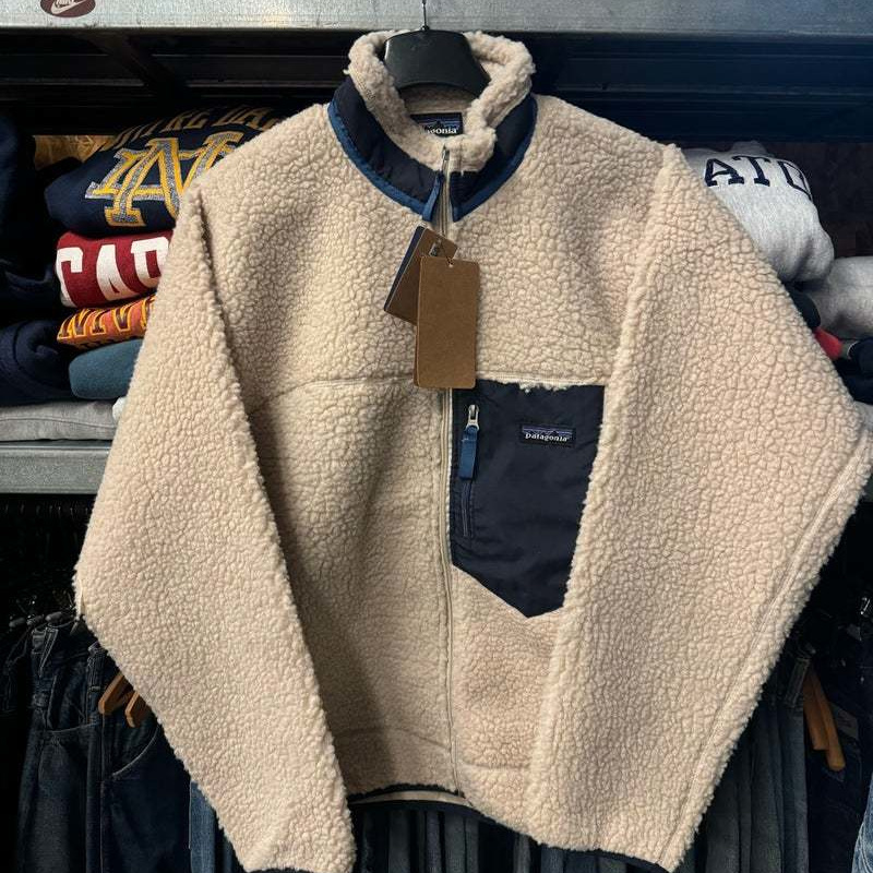ヴィンテージ・古着・アメカジ専門店のヤード・ウェアハウスがお届けする、ヴィンテージウェア。アメリカ買付けヴィンテージ&オールドです。
