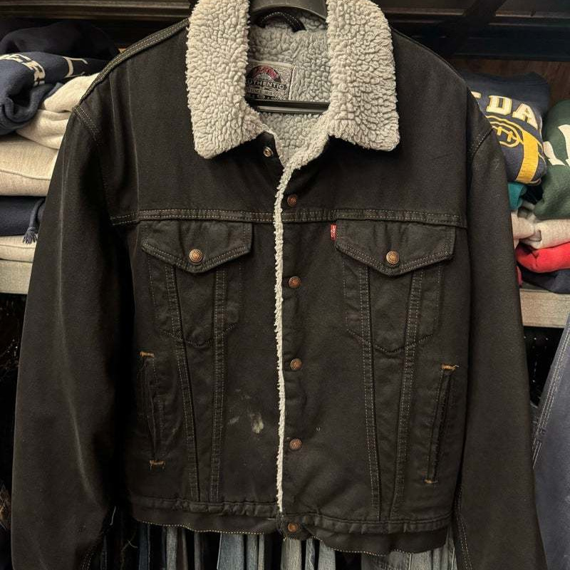 ヴィンテージ・古着・アメカジ専門店のヤード・ウェアハウスがお届けする、ヴィンテージウェア。アメリカ買付けヴィンテージ&オールドです。