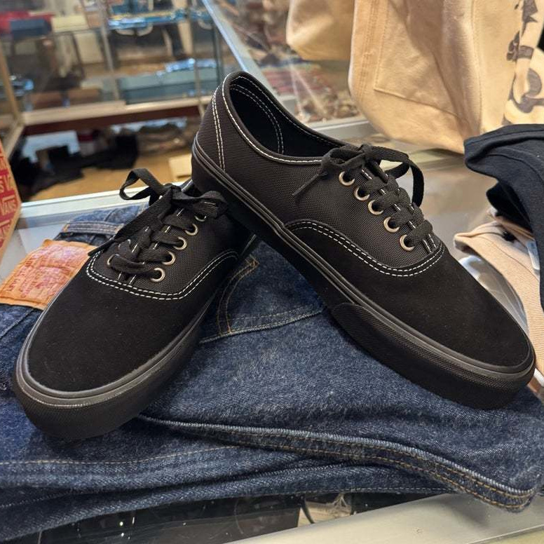 人気のスニーカーです。