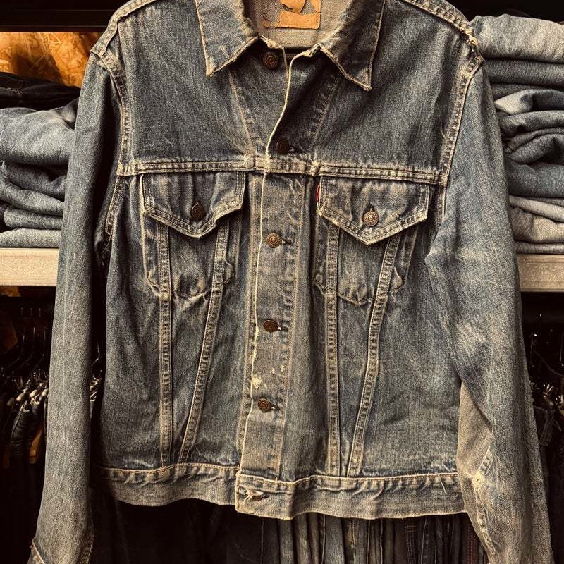 ヴィンテージ・古着・アメカジ専門店のヤード・ウェアハウスがお届けする、ヴィンテージウェア。アメリカ買付けヴィンテージ&オールドです。