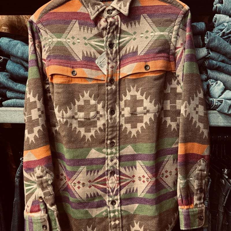 ヴィンテージ・古着・アメカジ専門店のヤード・ウェアハウスがお届けする、ヴィンテージウェア。アメリカ買付けヴィンテージ&オールドです。