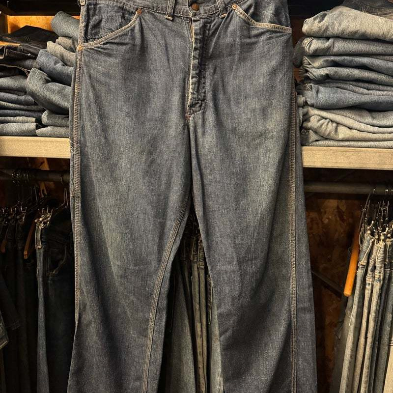 ヴィンテージ・古着・アメカジ専門店のヤード・ウェアハウスがお届けする、ヴィンテージウェア。アメリカ買付けヴィンテージ&オールドです。