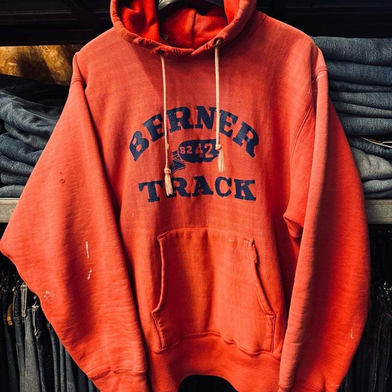 ヴィンテージ・古着・アメカジ専門店のヤード・ウェアハウスがお届けする、ヴィンテージウェア。アメリカ買付けヴィンテージ&オールドです。