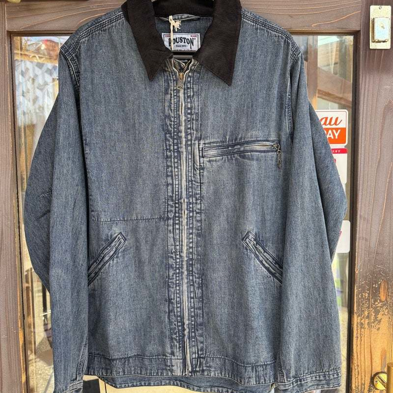 人気のワークデニムジャケットです。