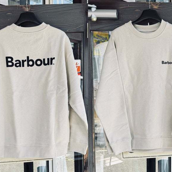 人気のロンTです。