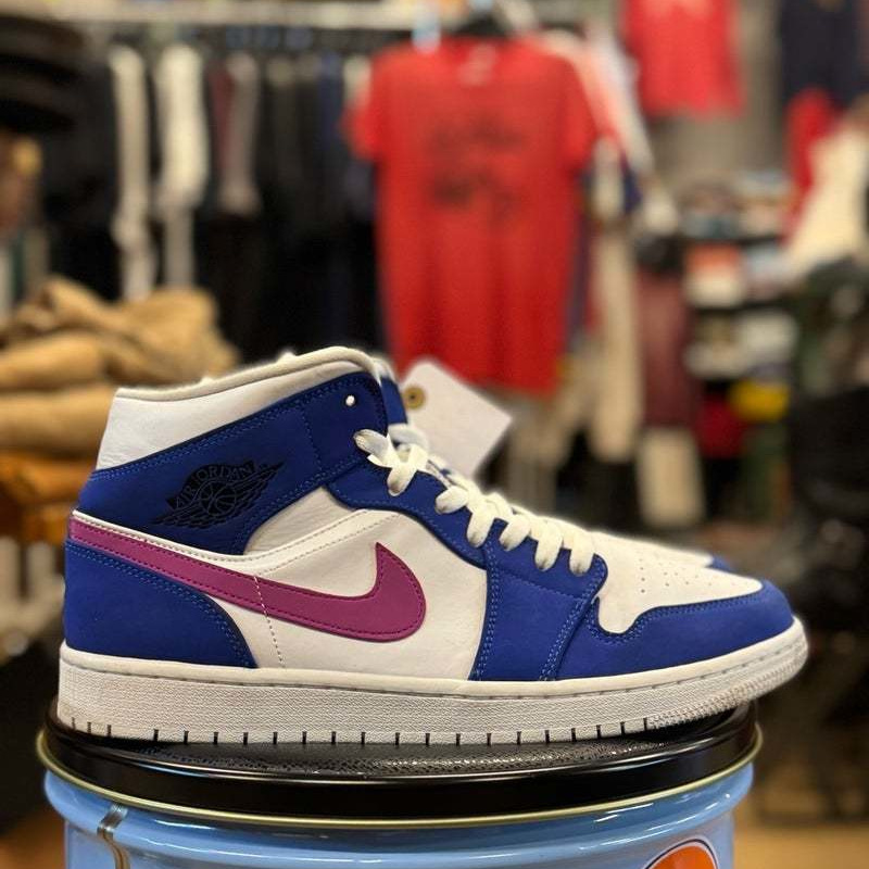 ヴィンテージ・古着・アメカジ専門店のヤード・ウェアハウスがお届けする、ヴィンテージウェア。アメリカ買付けヴィンテージ&オールドです。