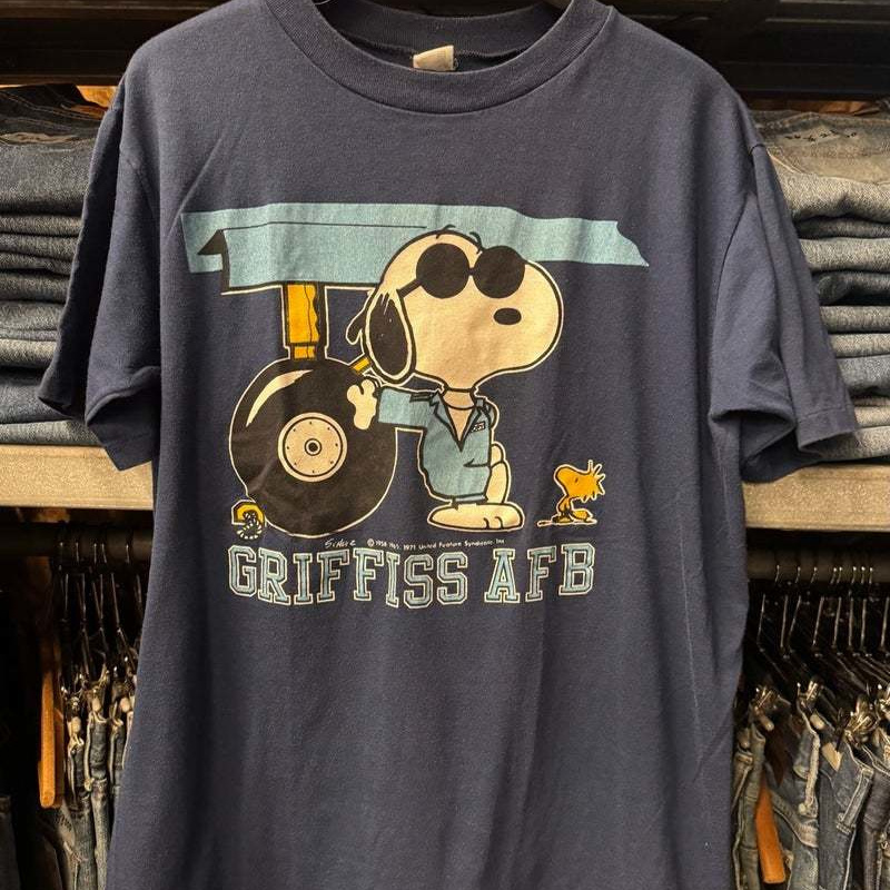 ヴィンテージ・古着・アメカジ専門店のヤード・ウェアハウスがお届けする、ヴィンテージウェア。アメリカ買付けヴィンテージ&オールドです。