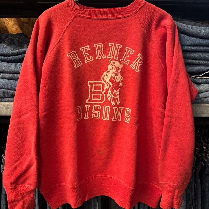 ヴィンテージ・古着・アメカジ専門店のヤード・ウェアハウスがお届けする、ヴィンテージウェア。アメリカ買付けヴィンテージ&オールドです。