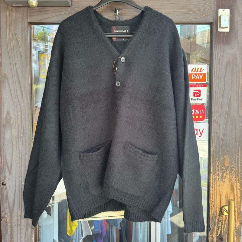人気のカーディガンです。